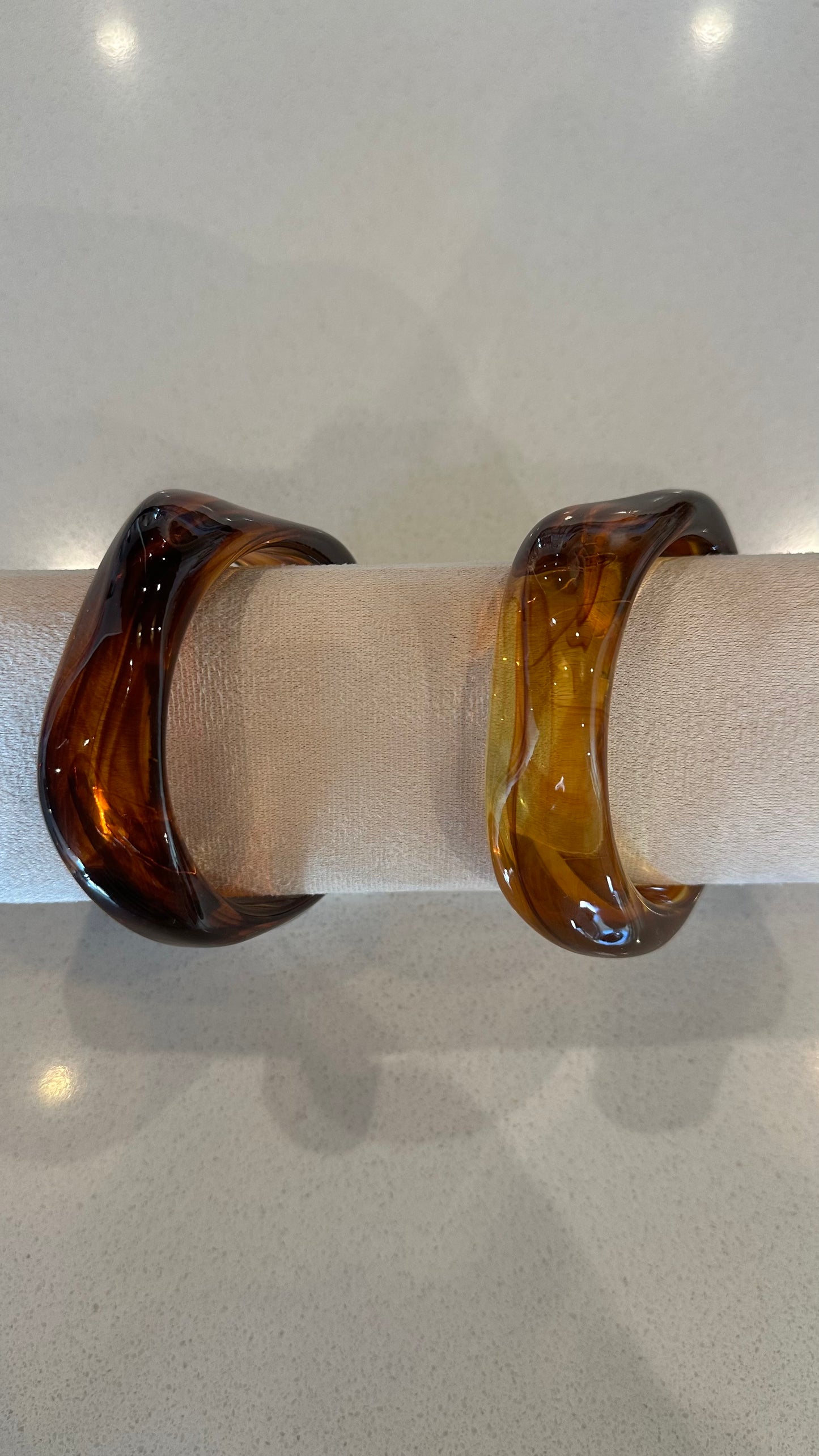 Wren Resin Bangle