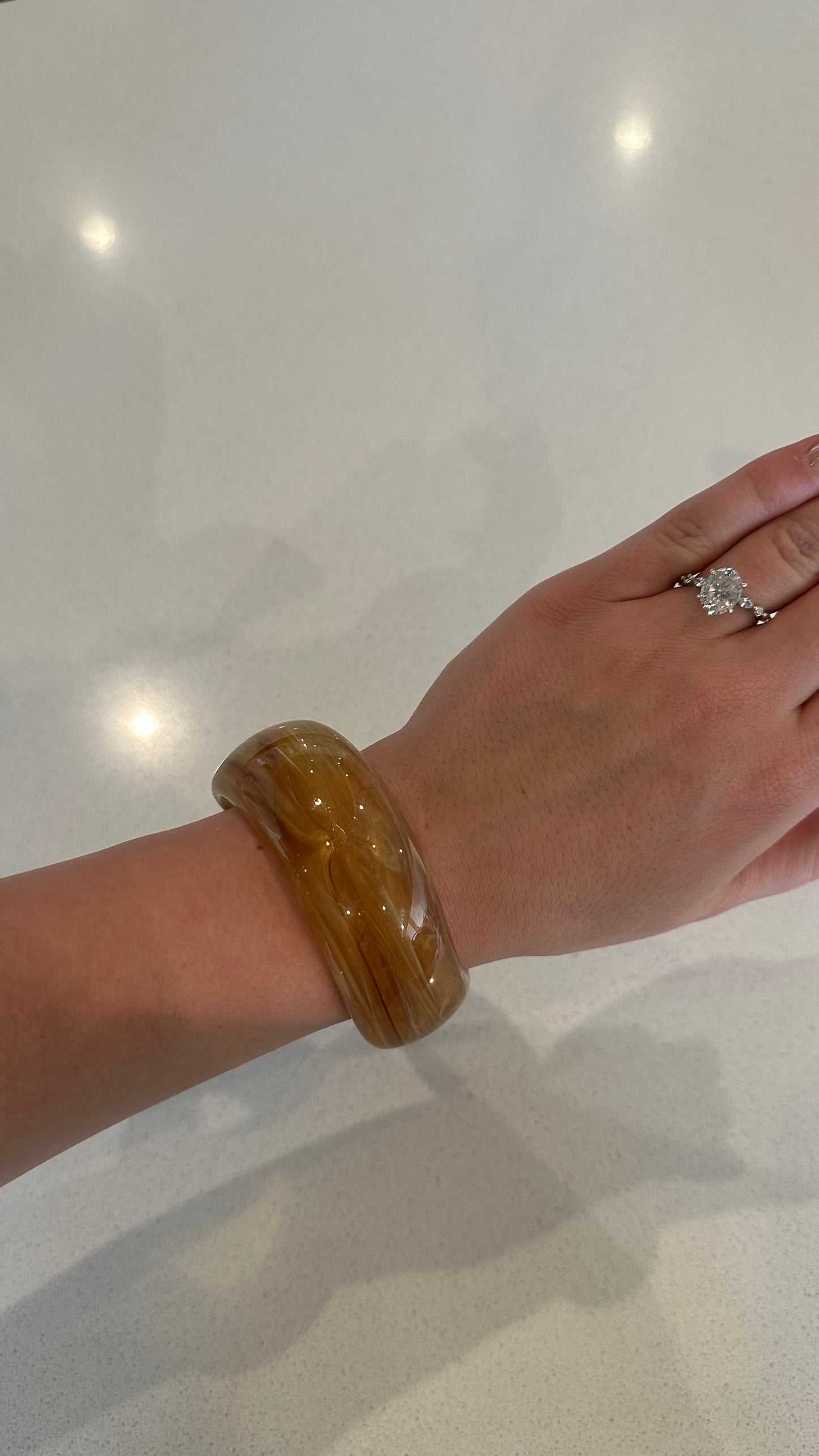 Wren Resin Bangle