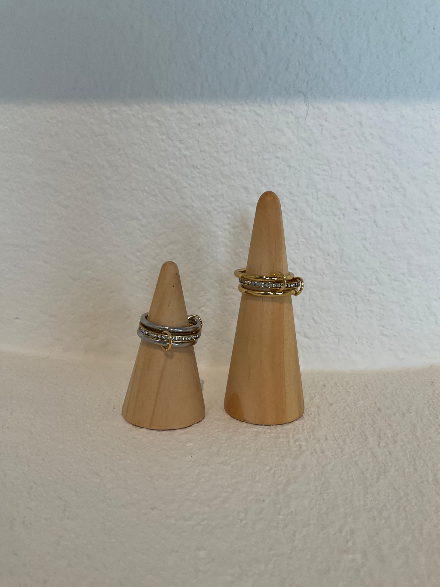Interlinked Rings